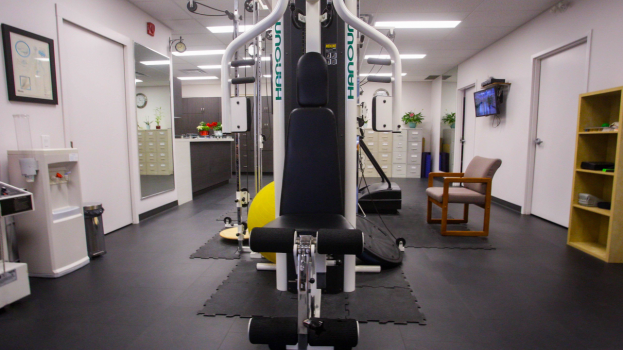 fitness machine for physiotherapy